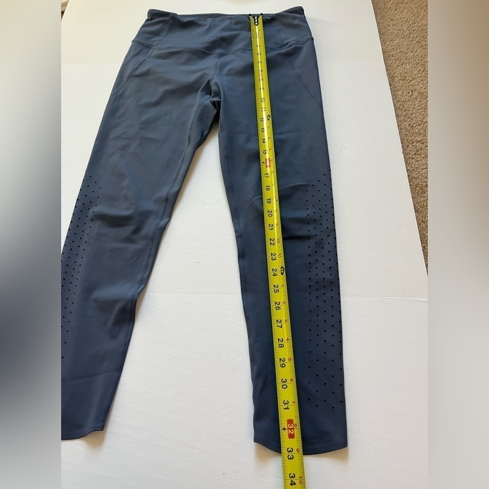 Zella Cropped Leggings Blue Size Medium - Picture 6 of 10